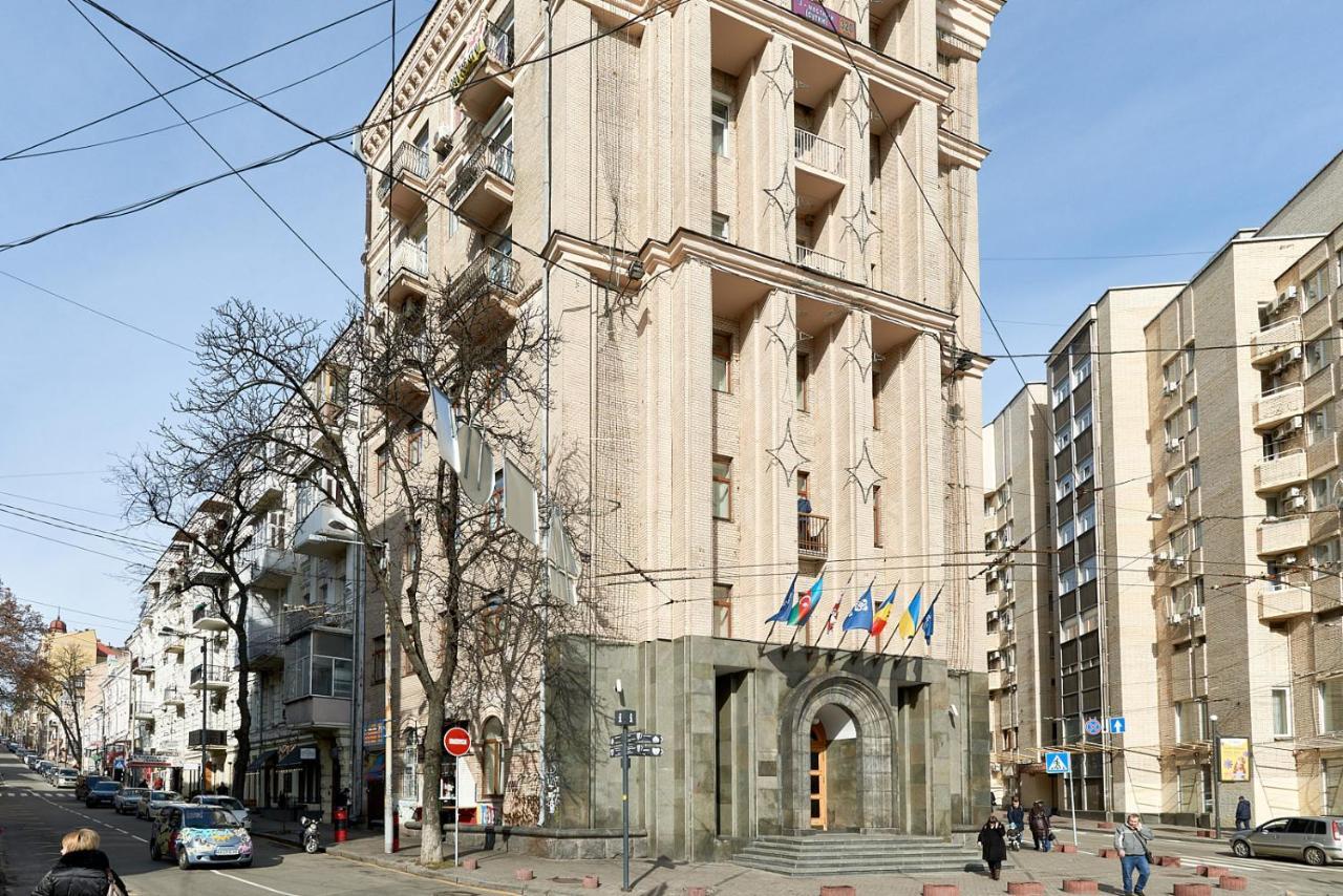 Студія З Видом На Майдан Незалежності Kijev Kültér fotó